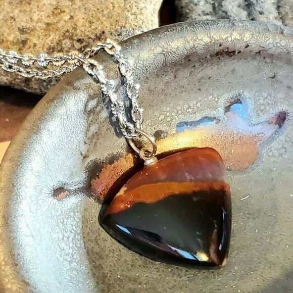 Indian Agate Pendant Necklace - Picture 6 of 7